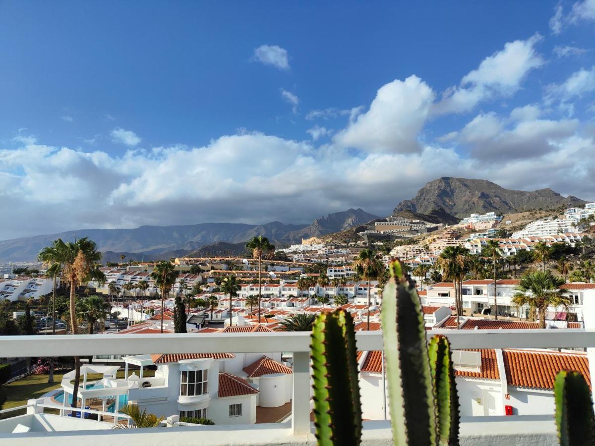 Malibu Park Apartments Sol Costa Adeje Dış mekan fotoğraf