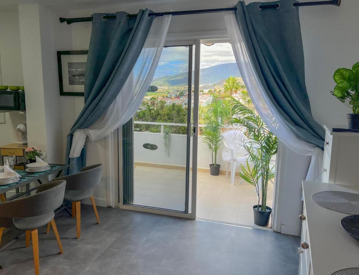 Malibu Park Apartments Sol Costa Adeje Dış mekan fotoğraf